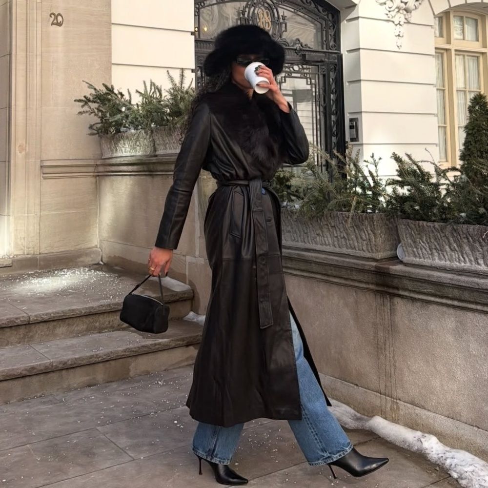 Black faux fur bucket hat